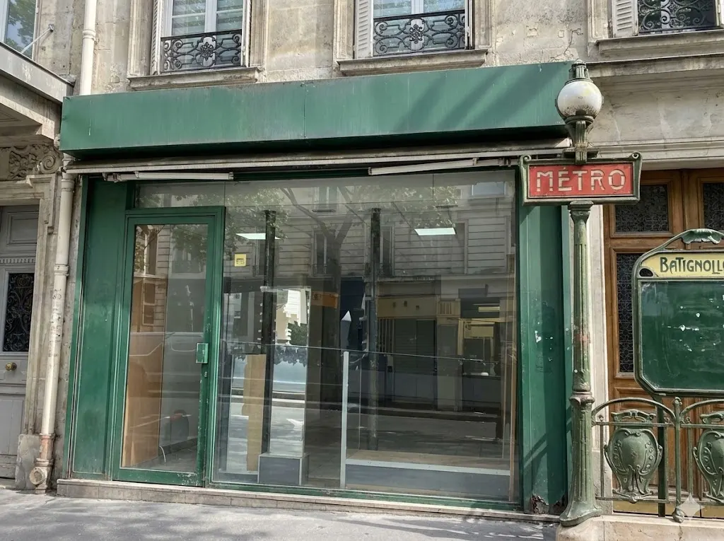 À Vendre Murs Commerciaux 48 M2 17ᵉ Paris Métro À 1 Min — photo 1