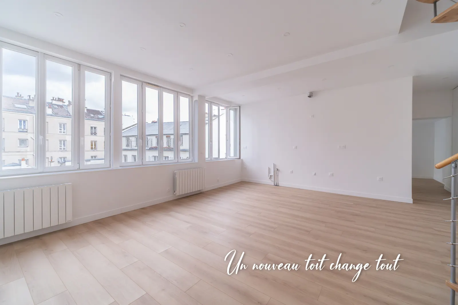 Loft au Dernière Étage d'Une Cour Rue du Fbg St-Antoine — photo 1
