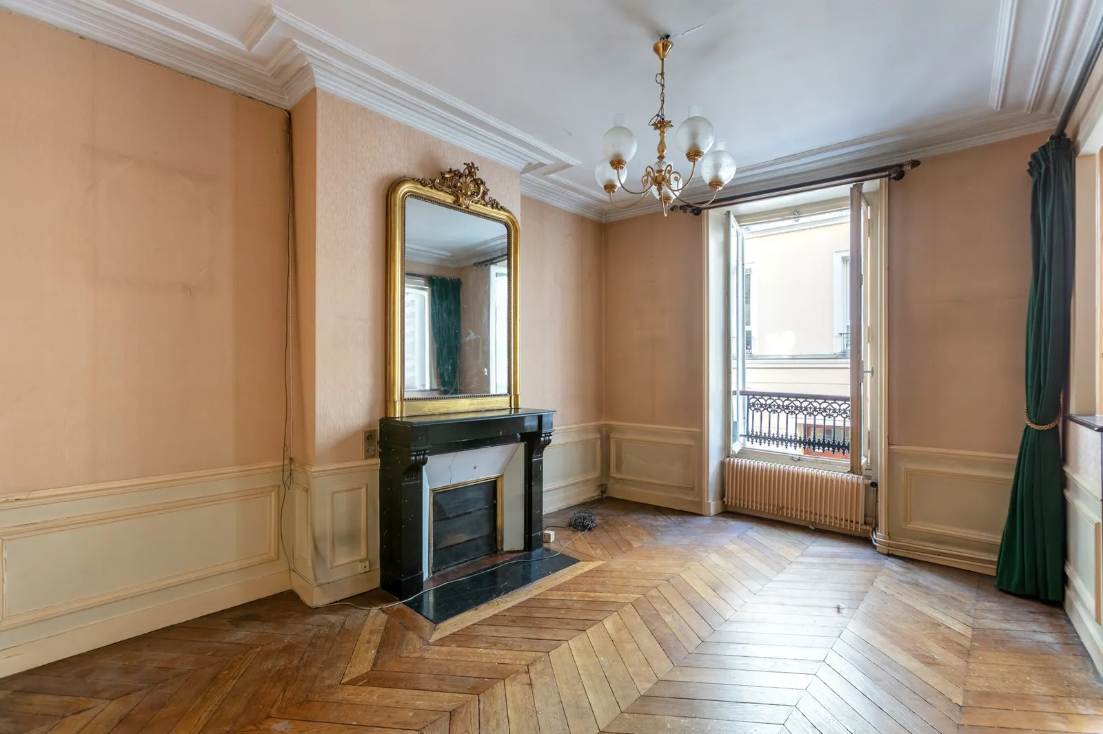 Appartement de Caractère | 3 Pièces À Réinventer — photo 3