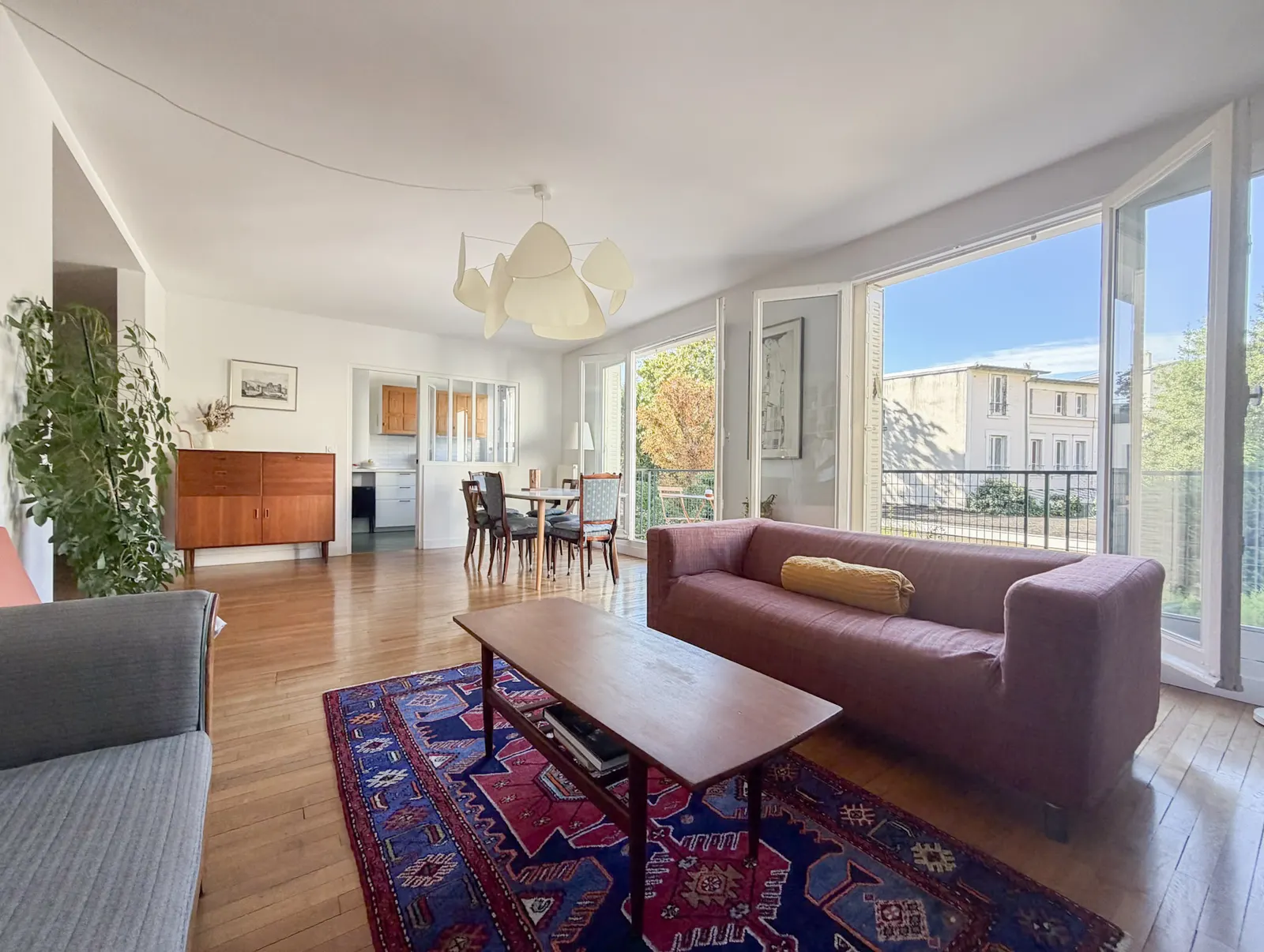 Avenue Faidherbe   Appartement Traversant de 99 M2 Avec Balcon Filant — photo 2
